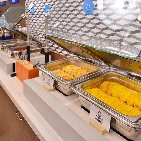 Holiday Inn Express & Suites - North Brunswick By Ihg Екстер'єр фото