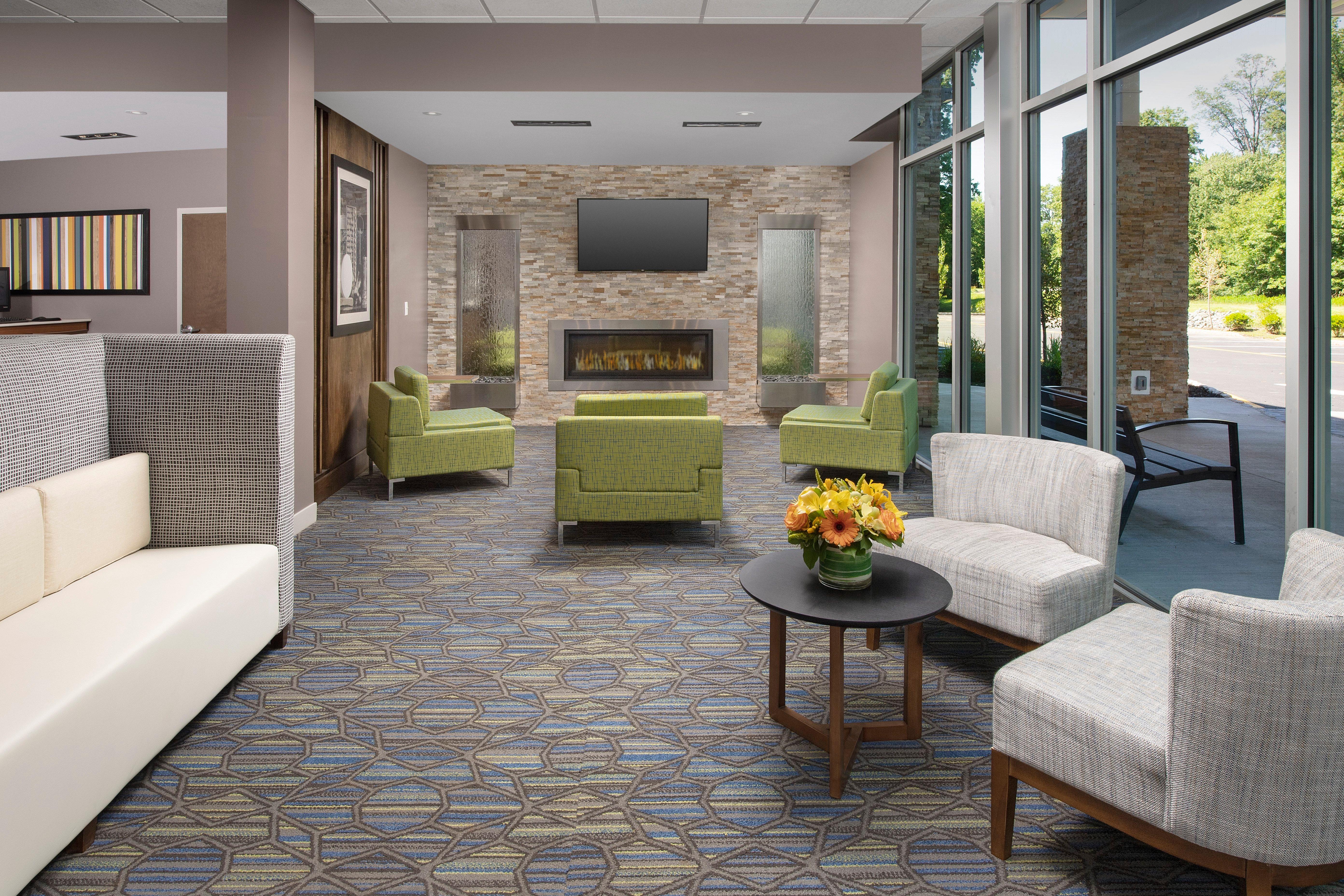 Holiday Inn Express & Suites - North Brunswick By Ihg Екстер'єр фото