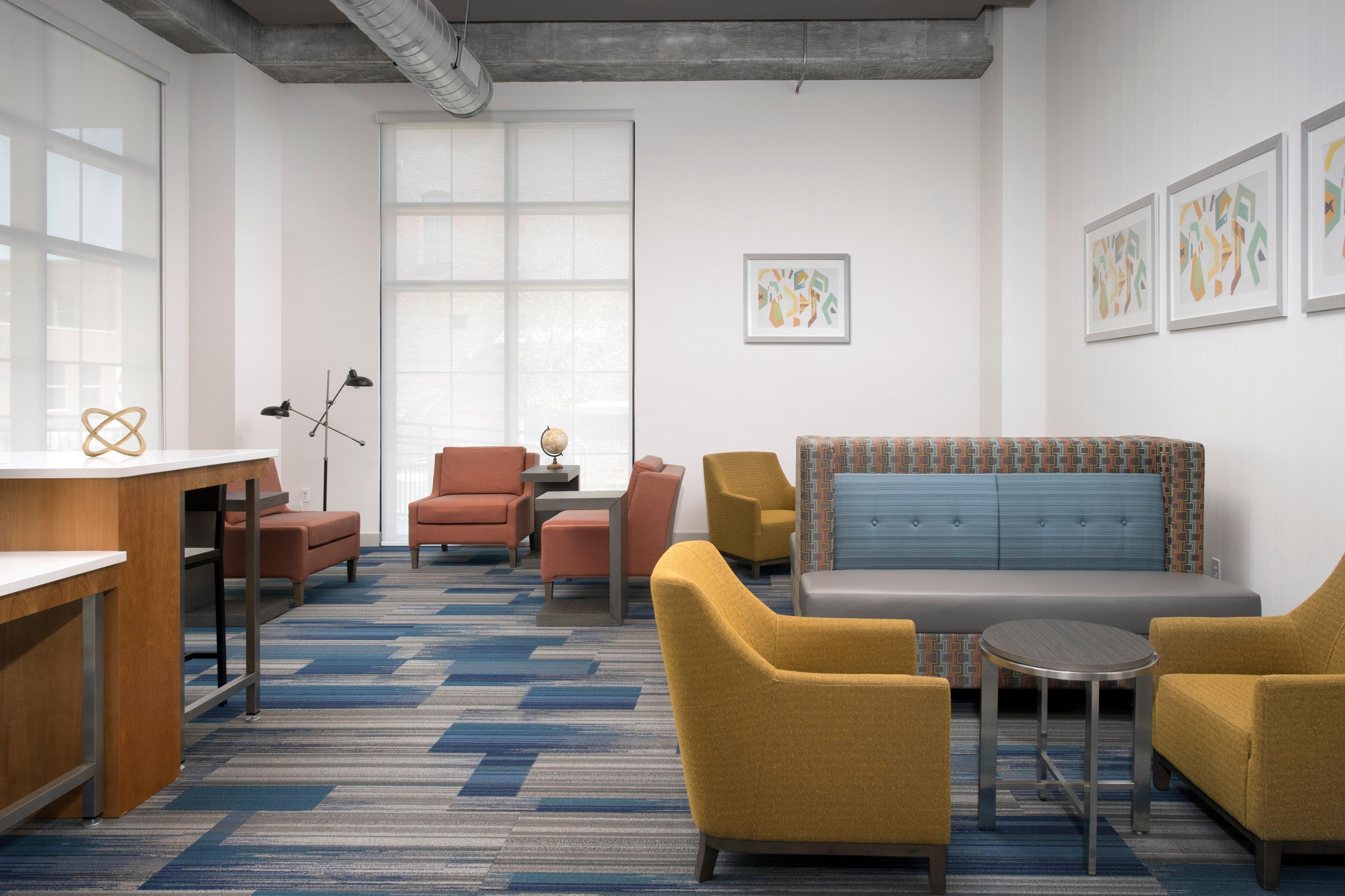 Holiday Inn Express & Suites - North Brunswick By Ihg Екстер'єр фото